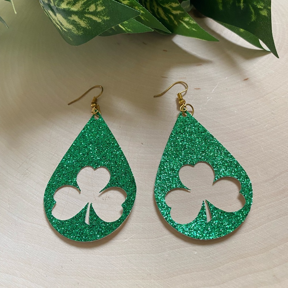 Green Glitter Teardrop St Patrick’s Day Earrings